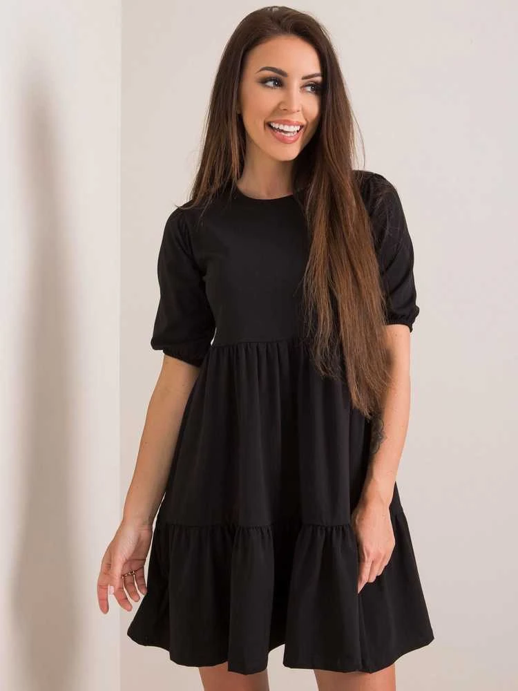 Suknelė juoda
