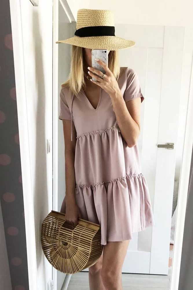 Suknelė platėjančio kirpimo
