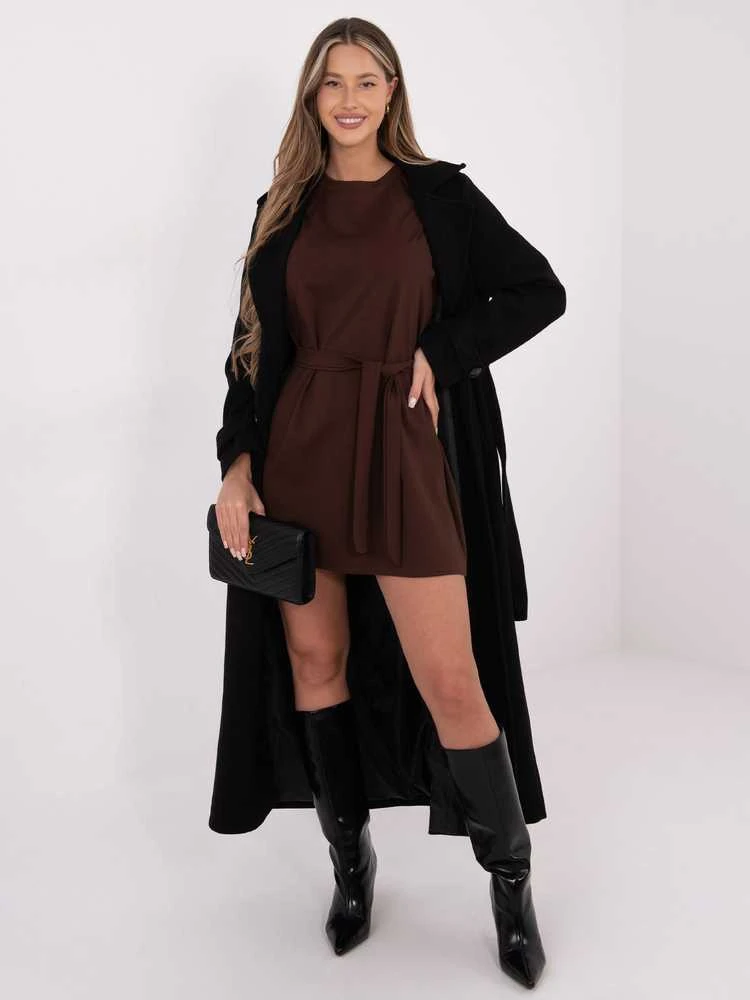 Suknelė ruda Makadamia – stiliui ir elegancijai kasdien.