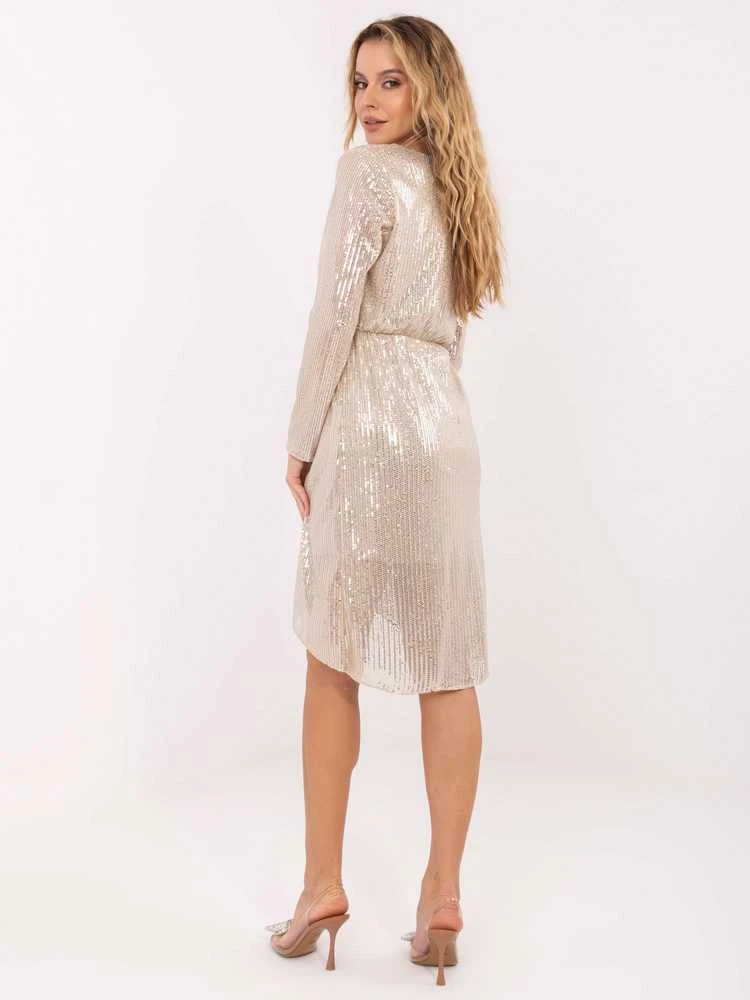 Suknelė smėlio spalvos Makadamia – elegancijai ir komfortui kasdien.