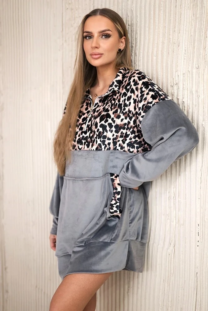 Suknelė su leopardo raštu, pilka
