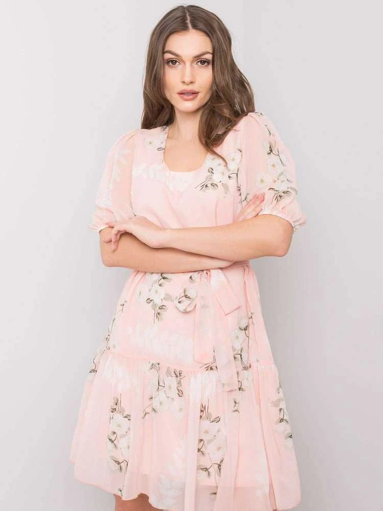 Suknelė šviesiai rožinė