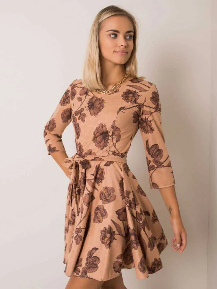 Suknelė šviesiai ruda