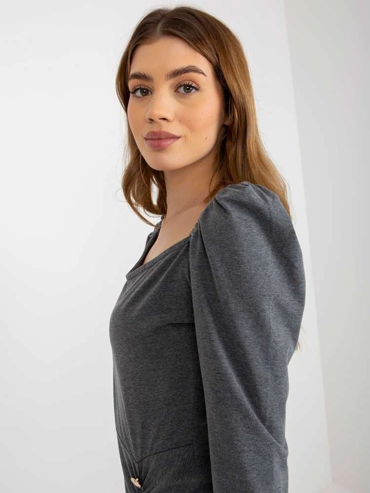 Suknelė tamsiai pilka