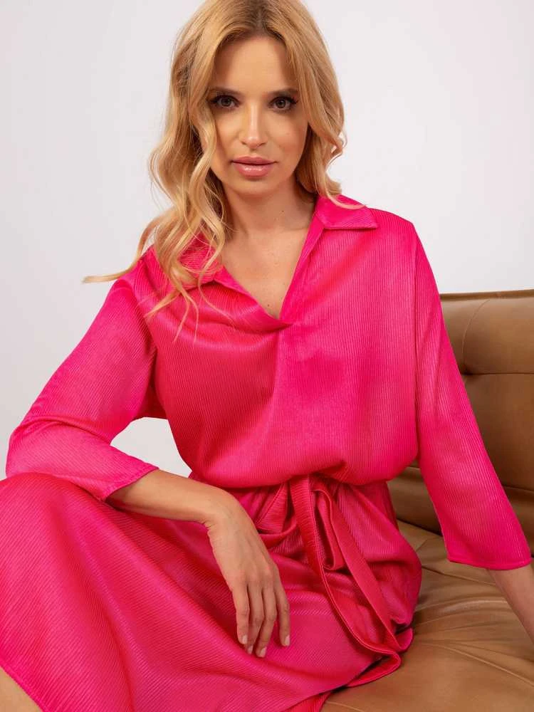 Suknelė tamsiai rožinė
