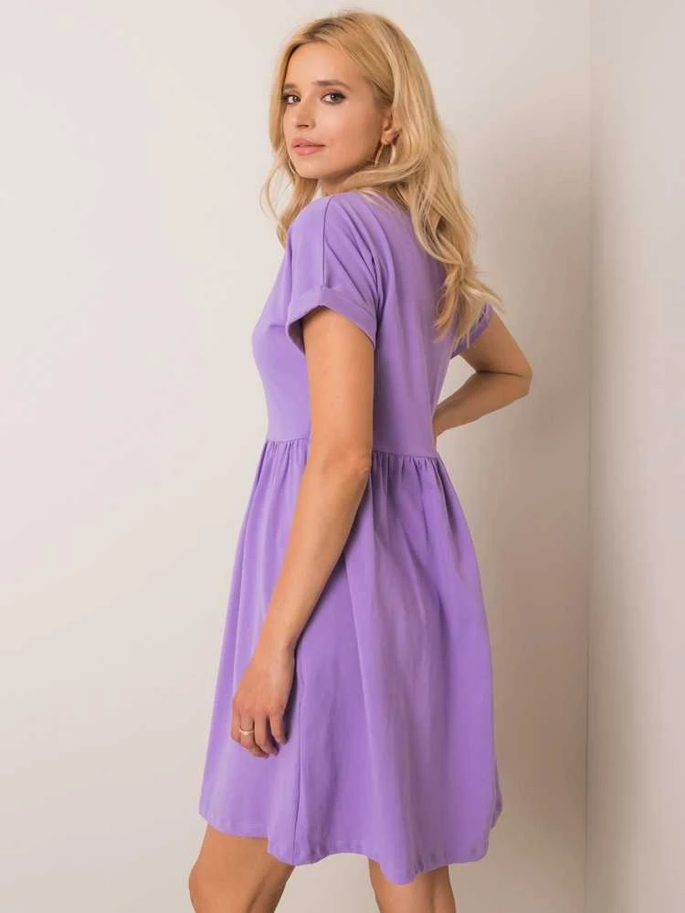 Suknelė violetinė