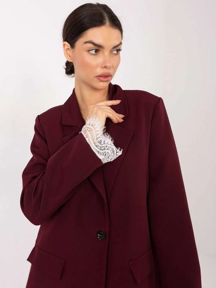 Švarkelis bordo Makadamia – stiliui ir elegancijai kasdien.