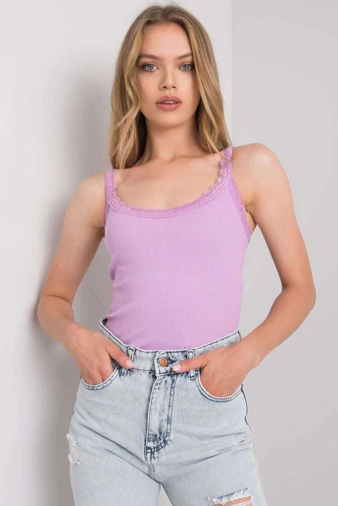 Šviesiai violetinė viršutinė dalis