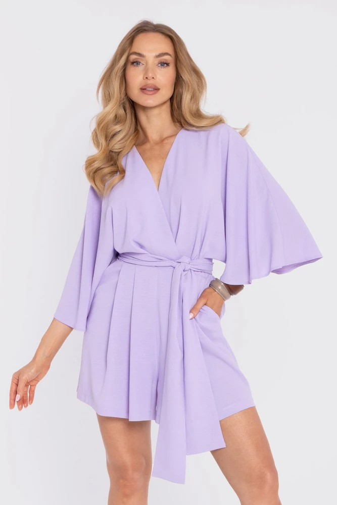 Šviesiai violetinis trumpas kombinezonas Moe
