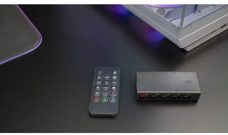 „tacens Mars Gaming MFHUB“ kompiuterio aušinimo sistemos dalis / priedas, adresuojamas RGB valdiklis