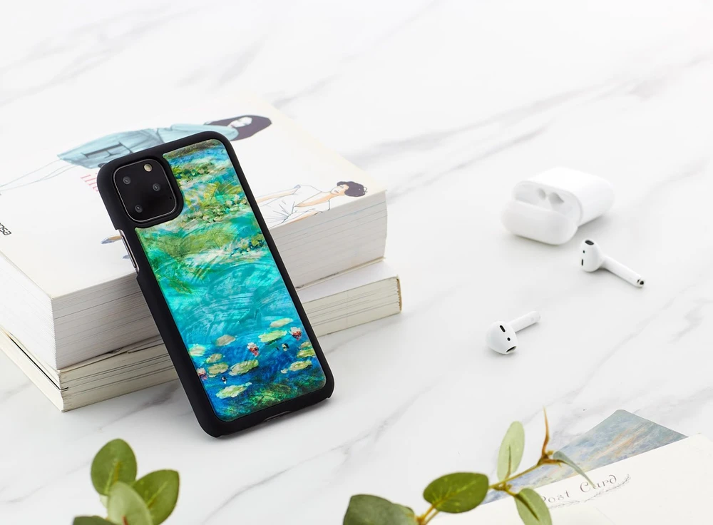 Ikins Telefono dėklas iPhone 11 Pro, juodas su vandens lelijomis