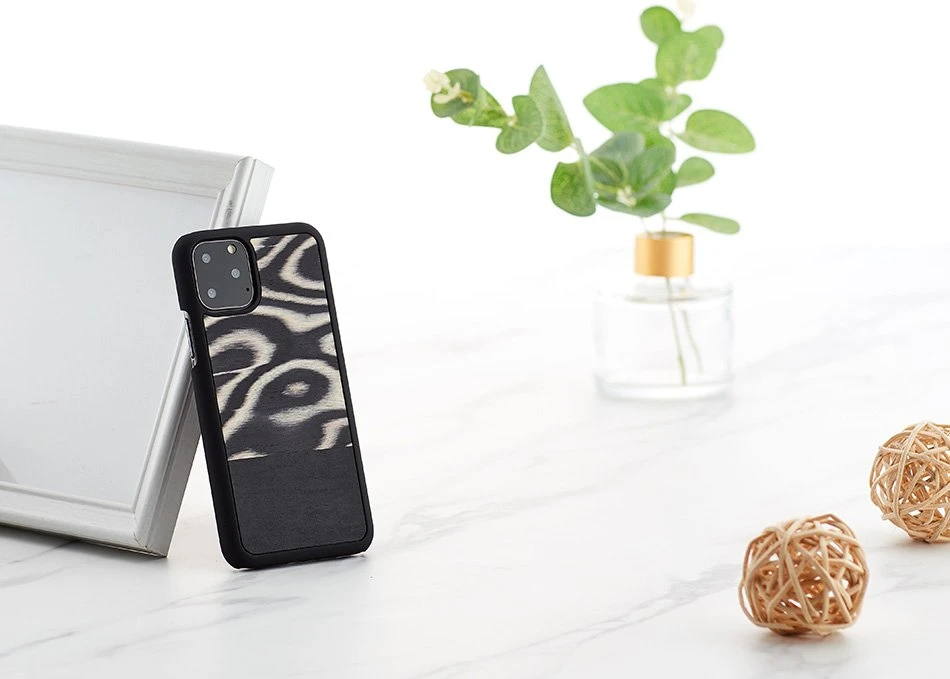 Telefono dėklas MAN&WOOD iPhone 11 Pro, leopard juodas