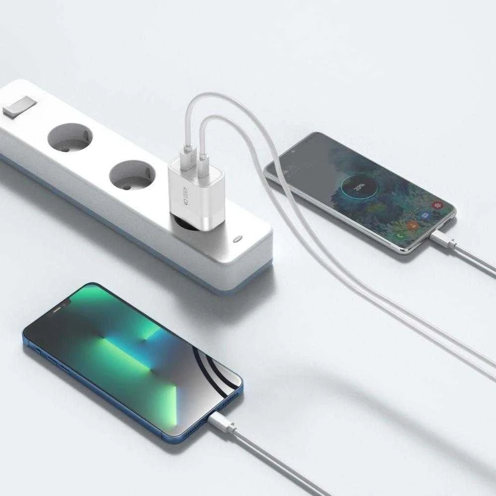 Įkroviklis 30W USB QC3.0 + USB-C PD Tech-Protect C30W baltos spalvos