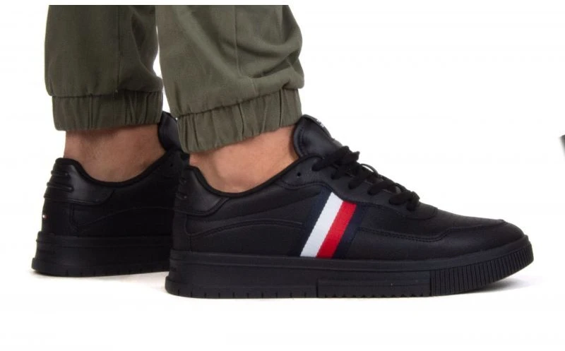 Tommy Hilfiger Supercup odinės su dryžiais M batai FM0FM048240GQ