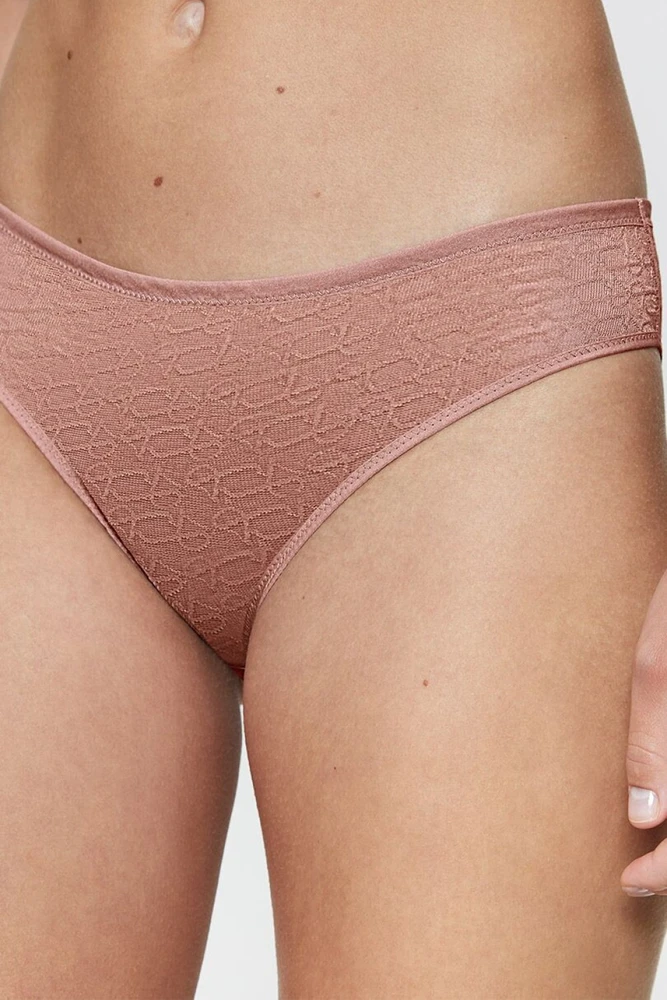 Trikampė bikinio viršutinė dalis Triumph