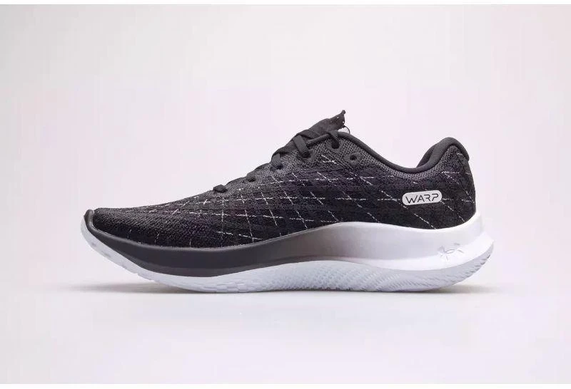 Under Armour Velocity Wind 2 M batai 3024903-001