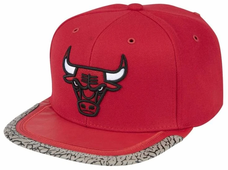Uniseks beisbolo kepurė su Chicago Bulls ženklu Mitchell & Ness, raudona