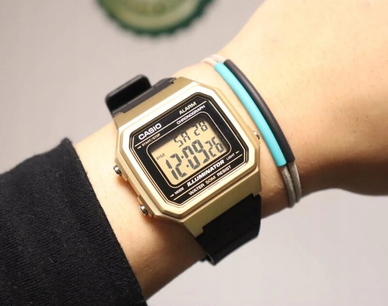 UNISEX CASIO W-217HM-9A LAIKRODIS + DĖŽĖ
