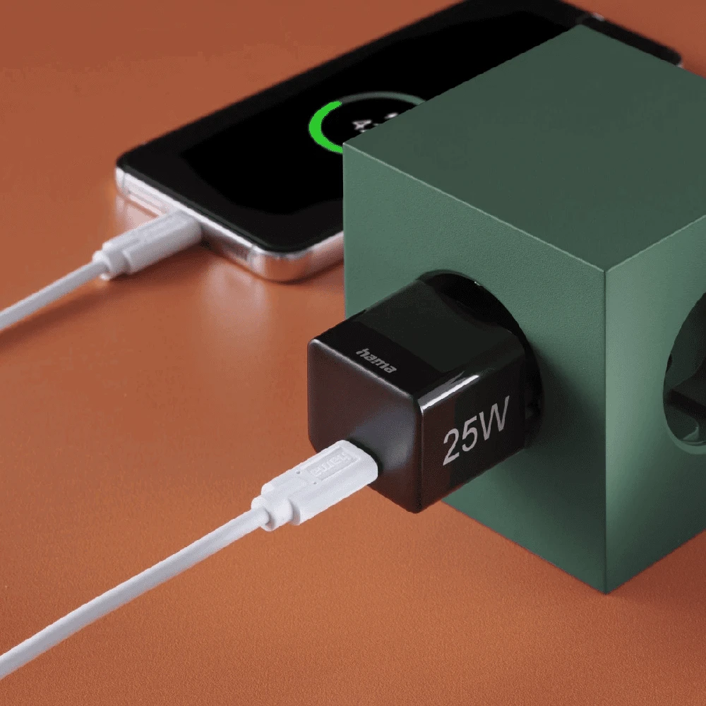 Hama mini 25W PD/QC 3.0 1x USB-C juoda