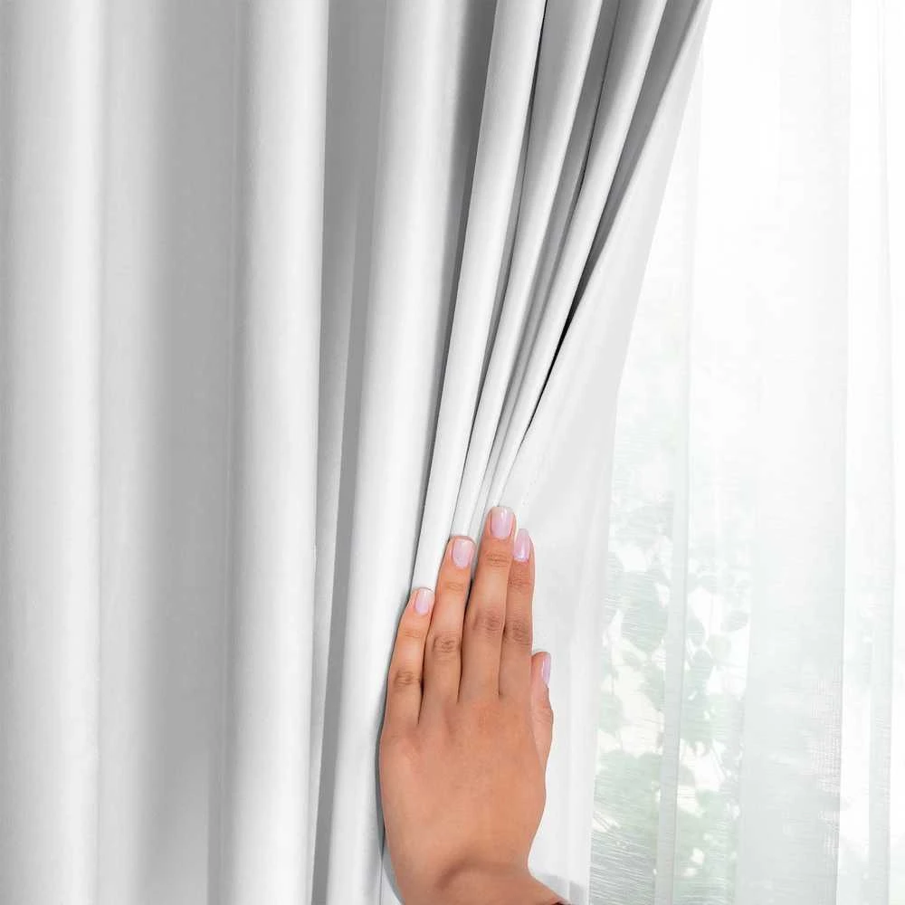 Naktinė užuolaida su žiedais AmeliaHome VELVET 140X245 cm, 1 vnt., spalva: balta