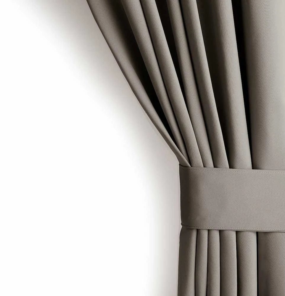 Užuolaida 140×270 cm smėlio spalvos blackout klostė CURT AH