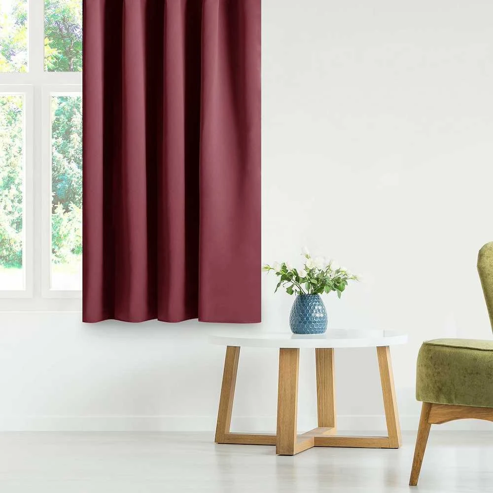 Užuolaida blackout 140×270 bordo spalvos CURT AH