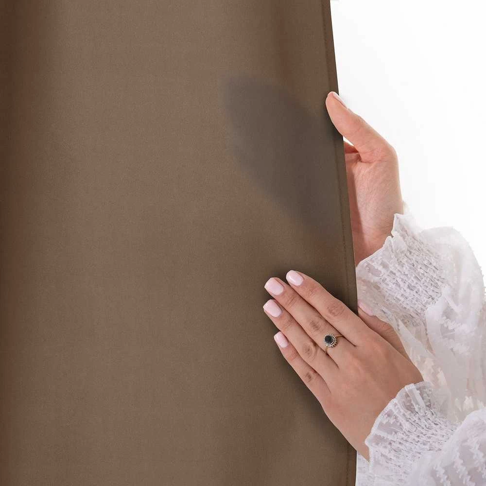 Užuolaida RES OXFORD CARLI EYELETS D.BROWN 140X270 1PC