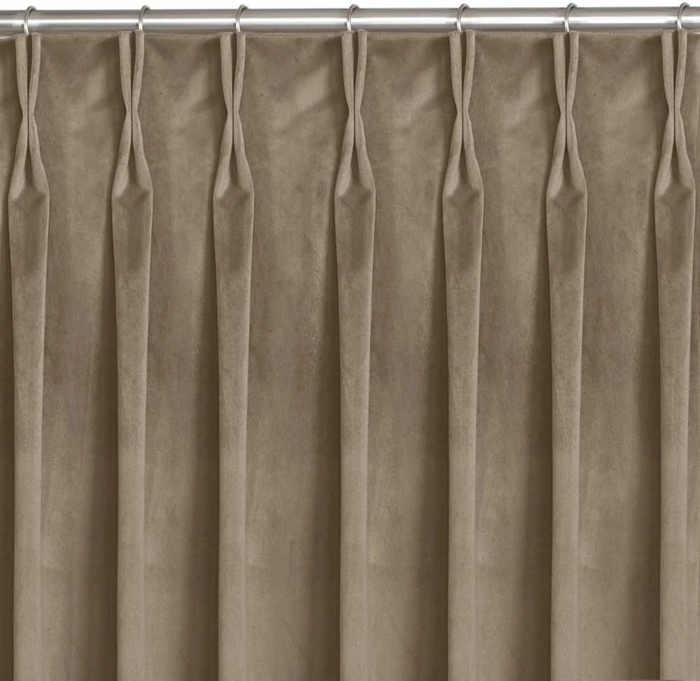 Užuolaidos aksominės 135×175 cm VELVET FLEX