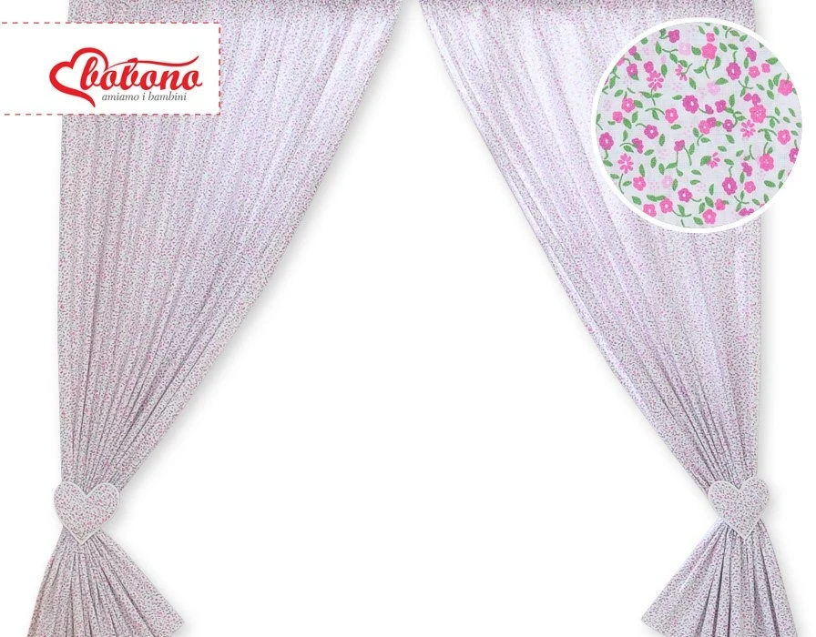 Užuolaidos kūdikio kambariui – rožinės su širdelėmis ir gėlėmis
