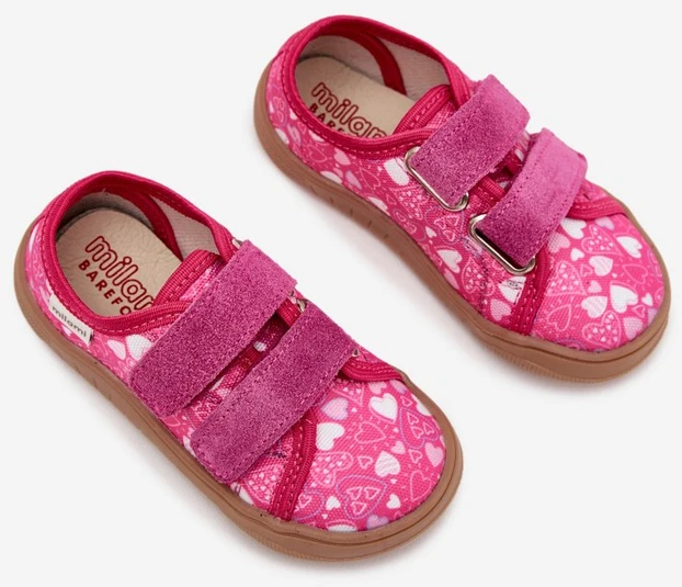 Vaikiški barefoot batai fuksijos spalvos su širdelėmis Milami