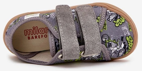Vaikiški pilki barefoot bateliai su lipdukais ir piešiniais Milami