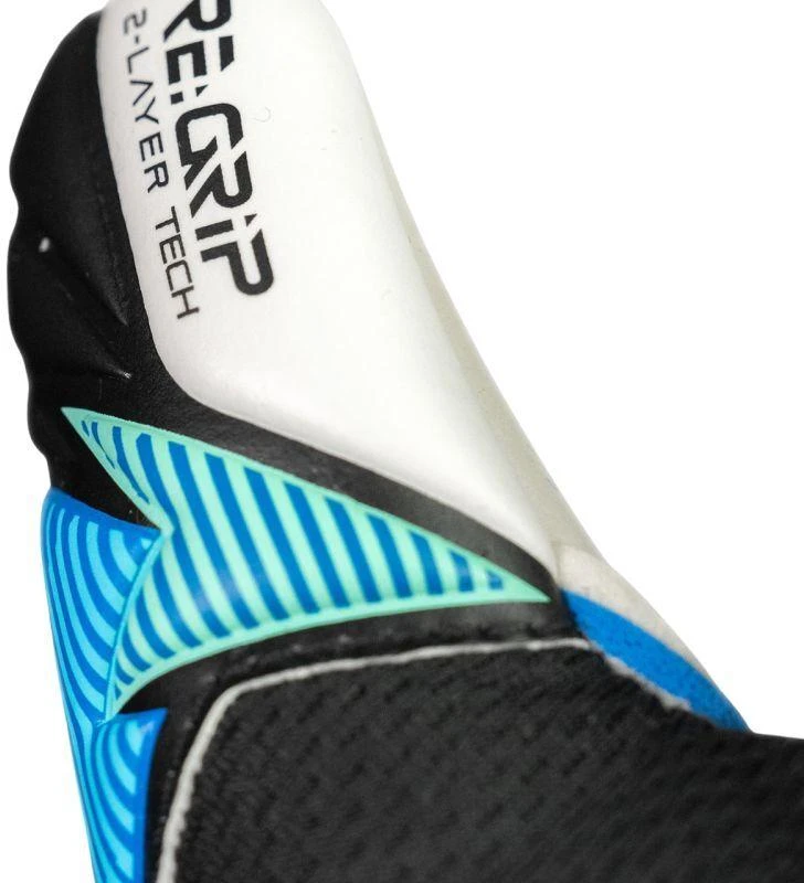 Vaikiškos vartininko pirštinės Reusch Attrakt RE:Grip NC, juodos ir mėlynos, 5672535 7272