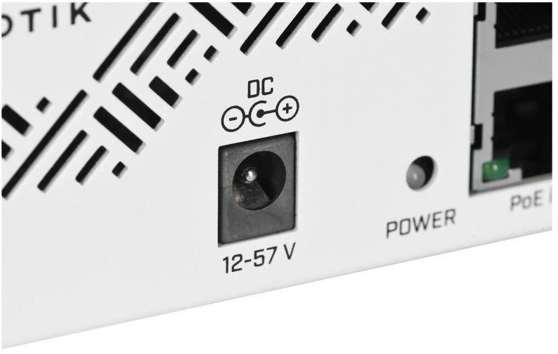 Valdomas 10 prievadų Gigabit/10G komutatorius Mikrotik CSS610-8G-2S+IN