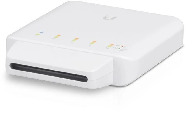Šakotuvas Valdomas gigabitinis „Ubiquiti UniFi“ komutatorius „Flex“ 5 prievadų PoE (PoE+: 4)