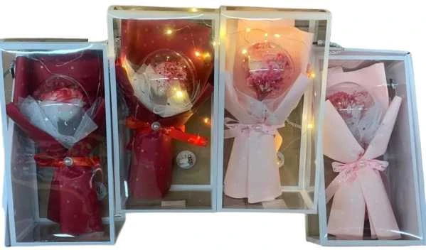 Valentino Dienos Dovana Rožė su LED girlianda