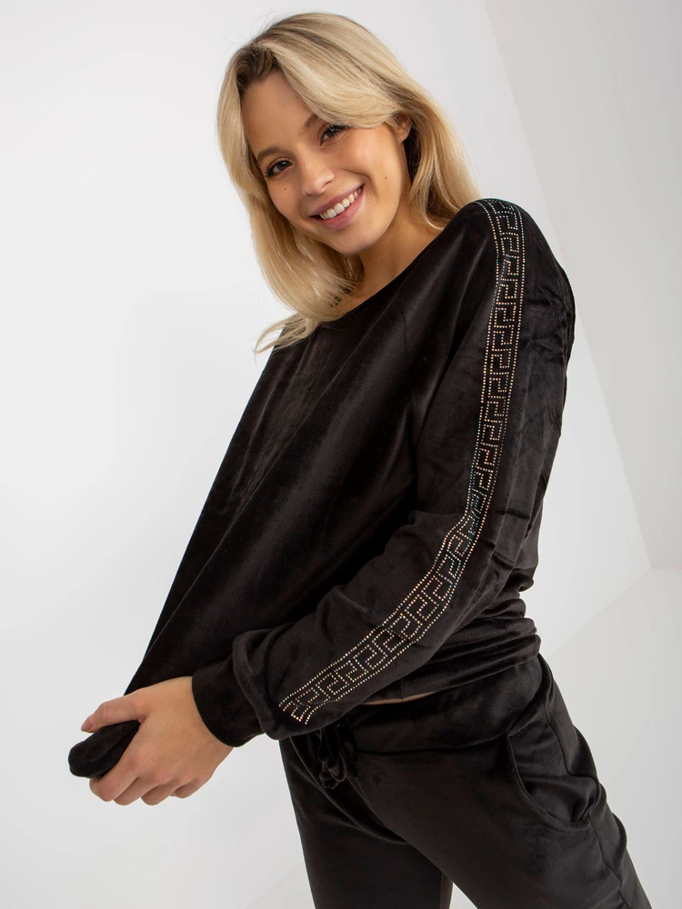Veliūrinis komplektas moterimsRV-KMPL-8436.40-juoda