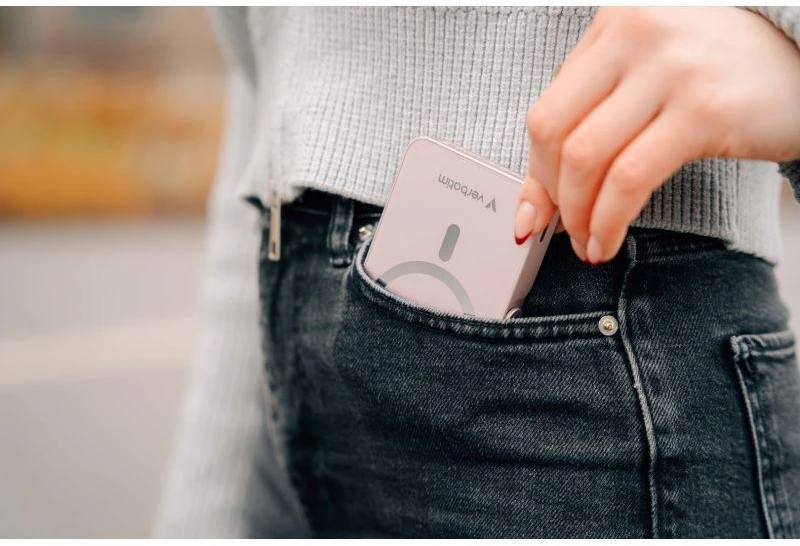 Powerbank Verbatim Charge n Go 10000mAh su stoveliu Magnetic Wireless mėlynos spalvos 32266