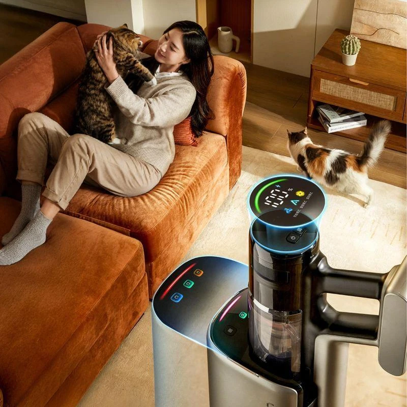 Vertikalus dulkių siurblys UWANT V800 su savaiminio išsivalymo stotele – pilkas