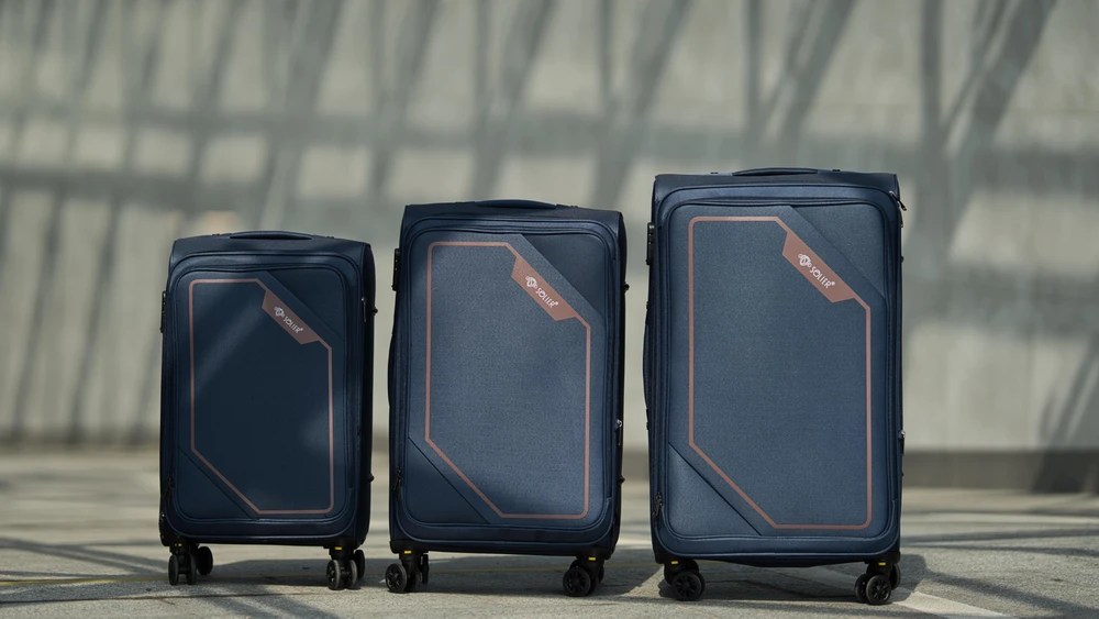 Kelioninis Solier Luggage Vidutinis lagaminas M 23 Solier SOFTFLEX STL2240 - juodas ir raudona