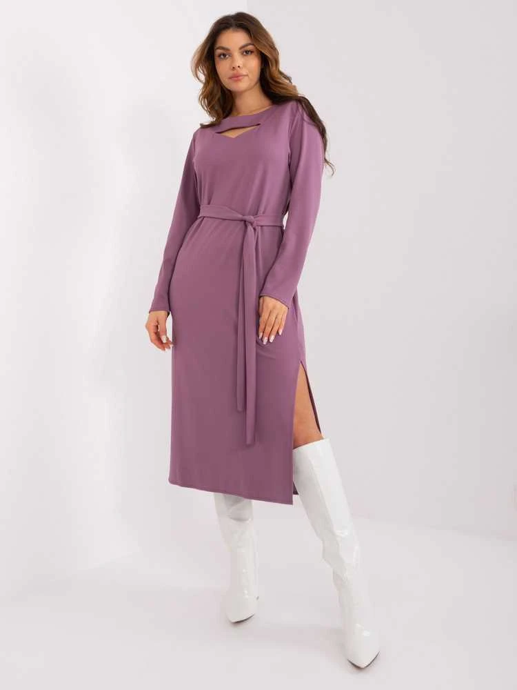 Violetinė suknelė