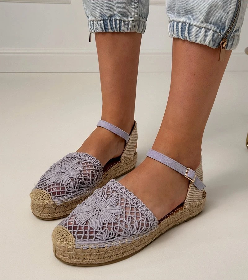 Violetinės ažūrinės espadrilės sandalai su dirželiu