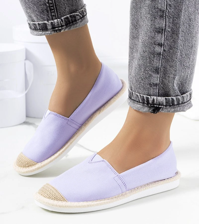 Violetinės espadrilės