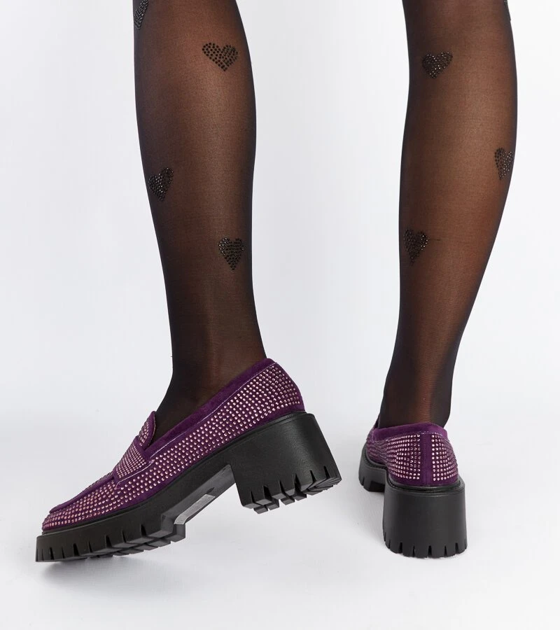 Violetiniai mokasinai su tvirtu stulpu
