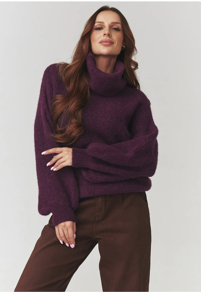 Violetinis oversized megztinis su golfu Makadamia