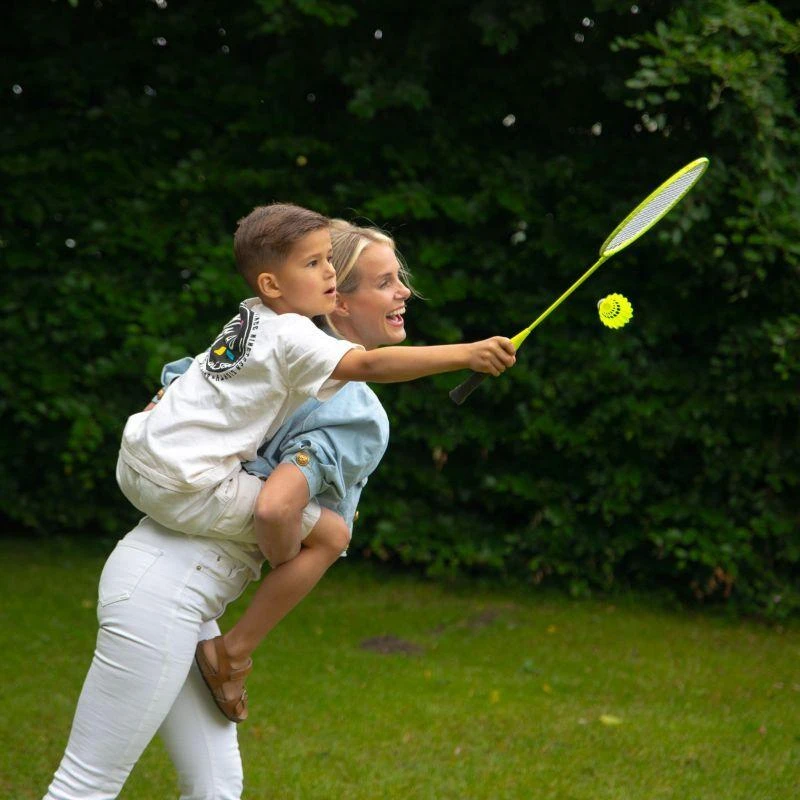 VIRTUFIT 2 VIENAME NEŠIOJAMAS BADMINTONO IR TENISO RINKINYS - SU DĖKLU IR RAKETĖMIS