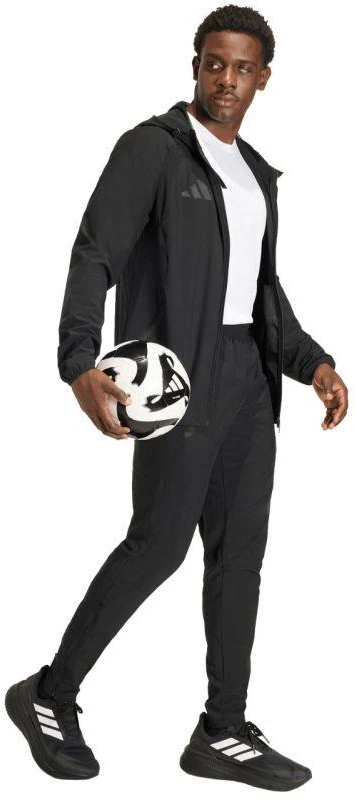 Vyriška adidas Tiro 26 kelioninė vėjovė striukė, juoda, JM5539