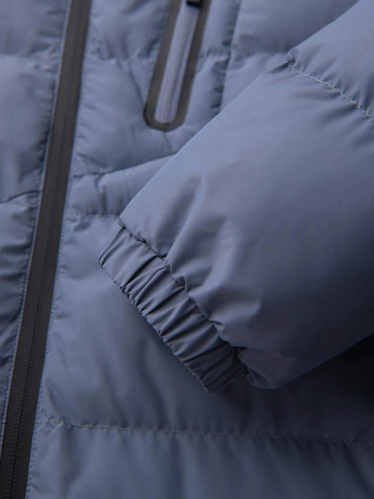 Vyriška pašiltinta puffer striukė su gobtuvu, šviesiai mėlyna