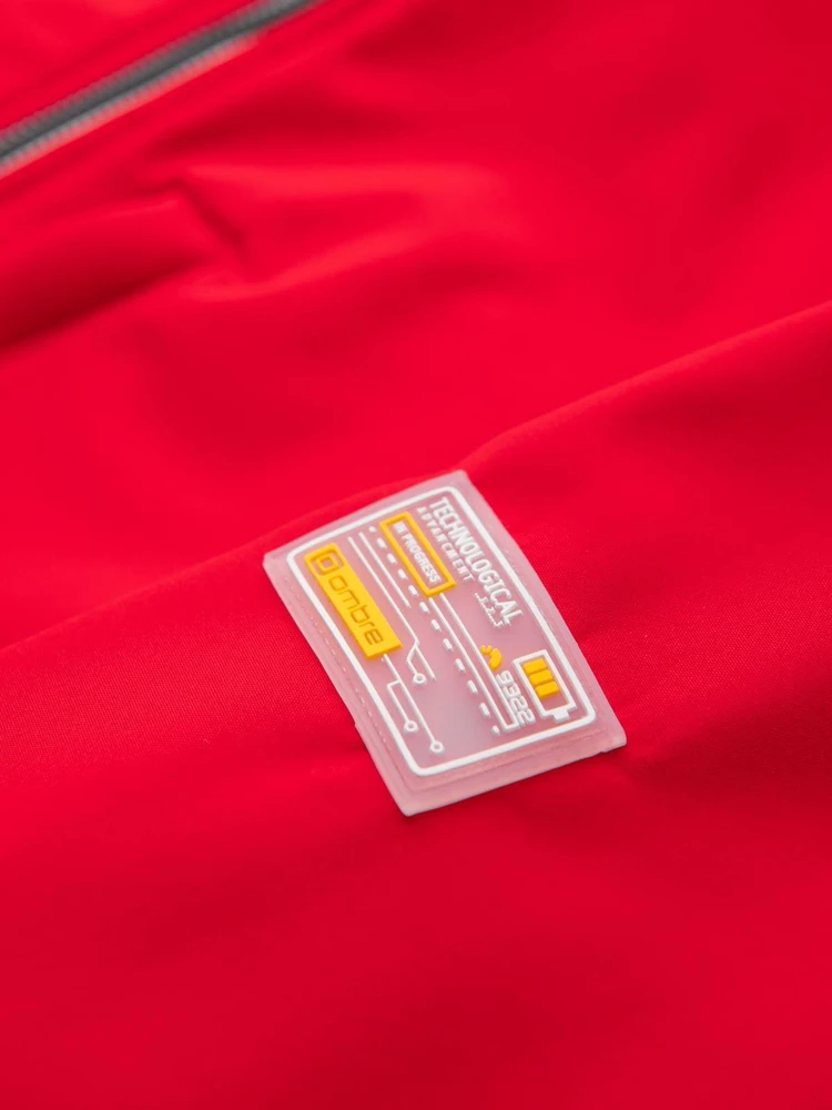 Vyriška raudona softshell striukė su gobtuvu ir fleece pamušalu