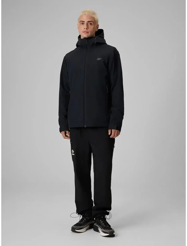 Vyriška softshell striukė su gobtuvu 4F, juoda