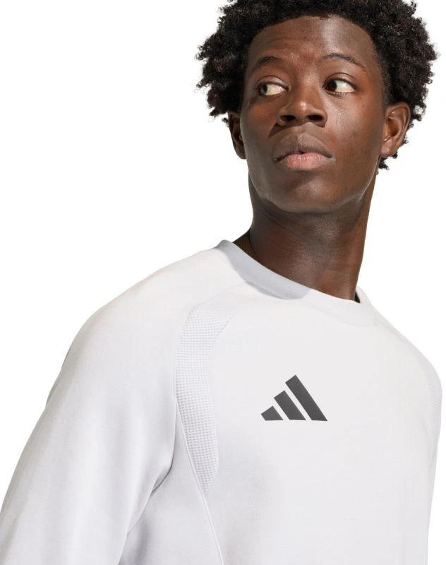 Vyriškas adidas Tiro 26 kelioninis džemperis baltas KD3323